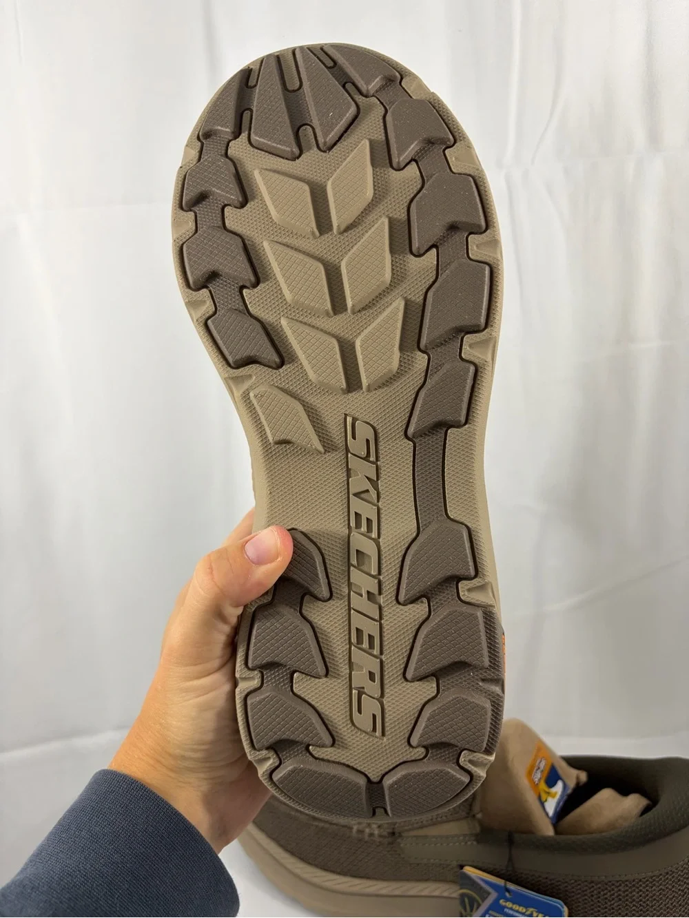 NWT Skechers Goodyear Men’s Size 7 Brown Casual Slip-On Shoes